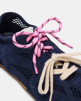 AZIEL SNEAKER & SHOELACE PINK BUNDLE